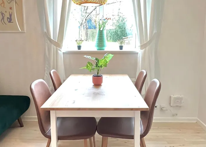 5 Min Walk To Lego House-50m2 A Lägenhet